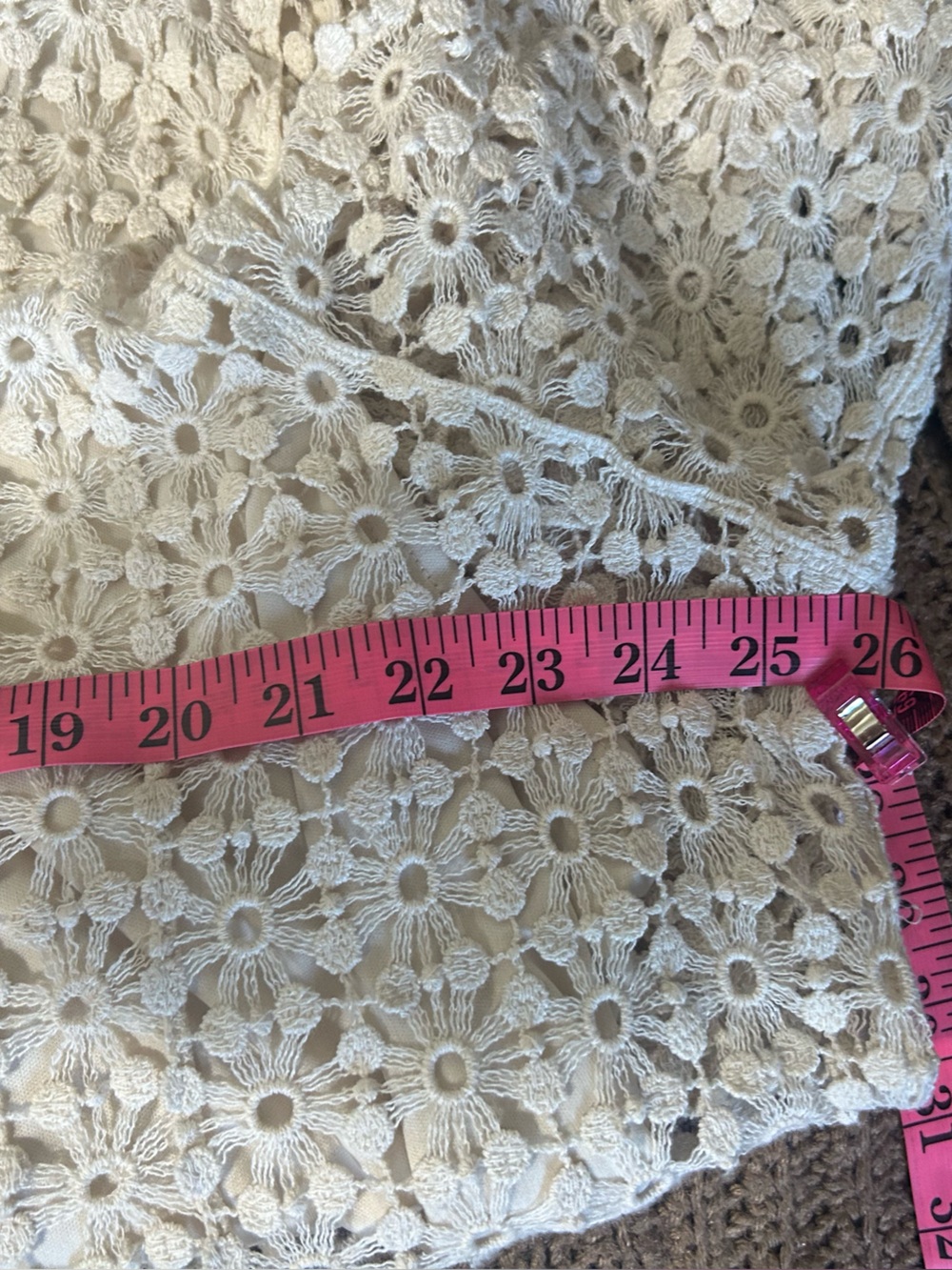 CJ Banks Cream Crochet Lace Tunic Top - Picture 6 of 11